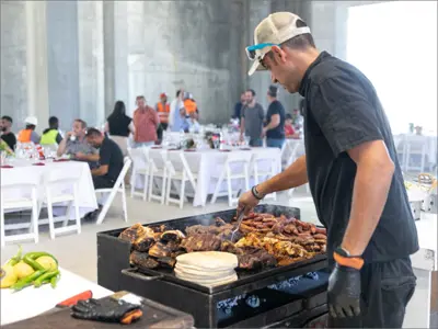 הכנת בשר באירוע